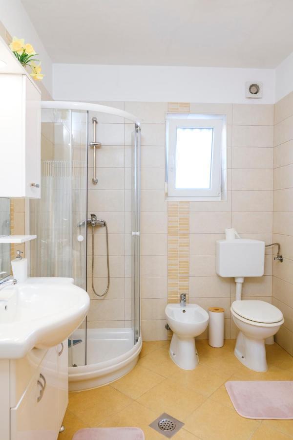 Apartments Mirela Koper Luaran gambar